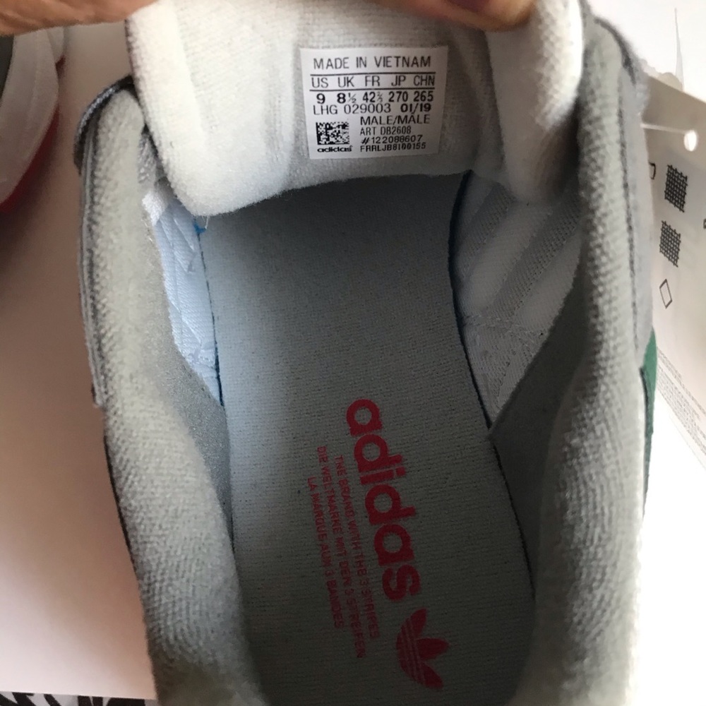 adidas Originals Yung-96 Grey White Men Running - Picture 7 of 8